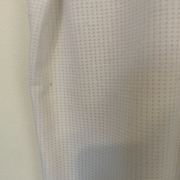 Outdoor Voices Women's ThinkFast Mesh Shortsleeve, Size M, Used - Good Condition - Picture 5 of 5